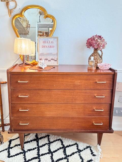 Commode vintage