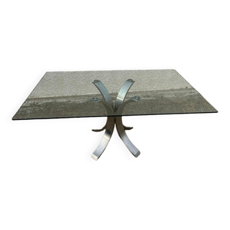 Table en verre avec pied en fer