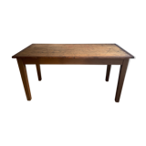 Farm table