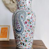 Porcelain lamp foot decorated with Cashemere decoration