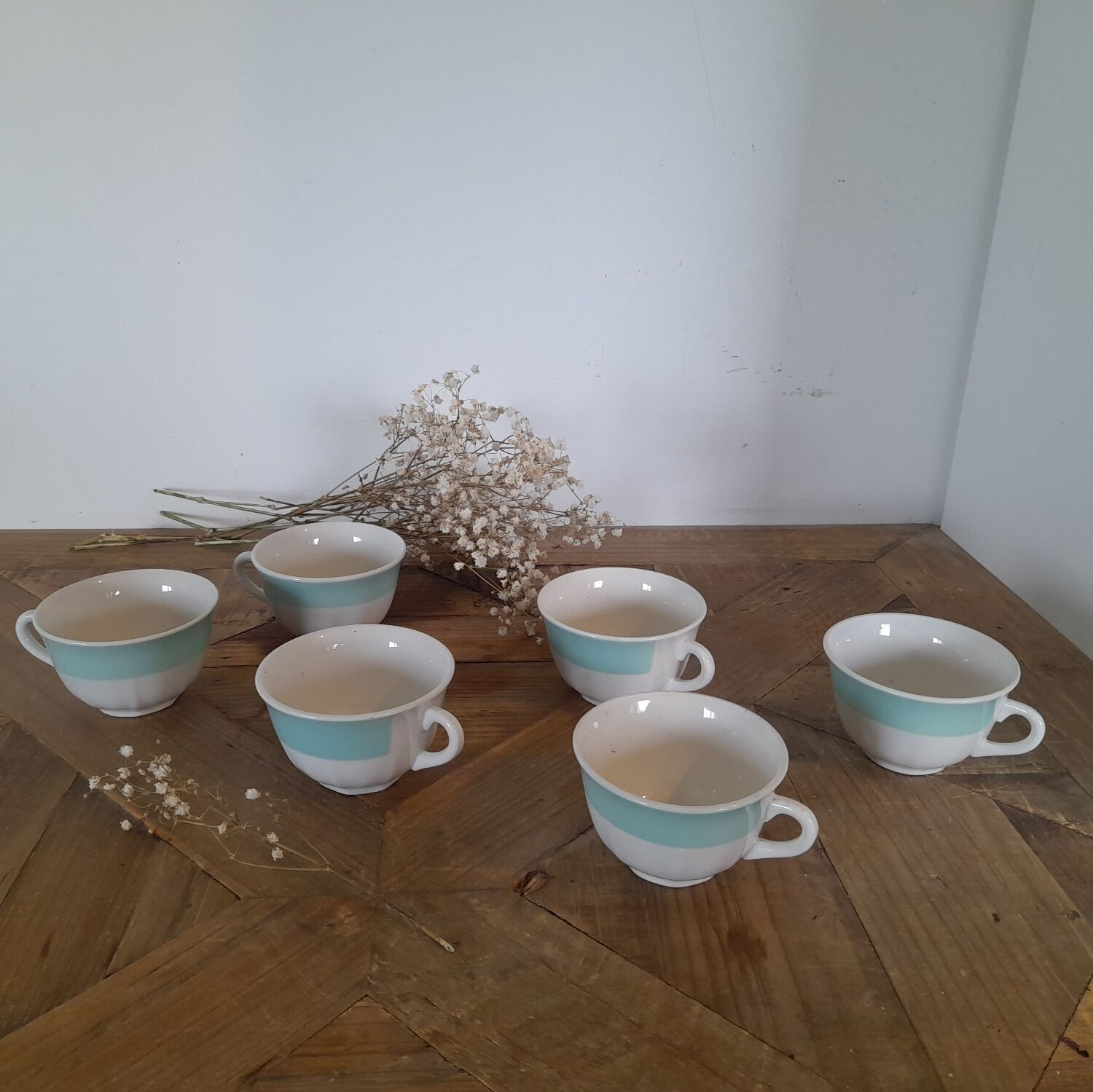 Porcelain coffee set