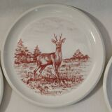 Set of 3 mismatched flat plates - red/burgundy decorations - deer and hare