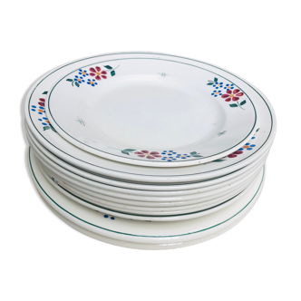Ida plates and cake dishes from Sté Amandinoise