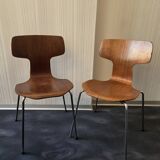 Pair of Arne Jacobsen 3103 chairs