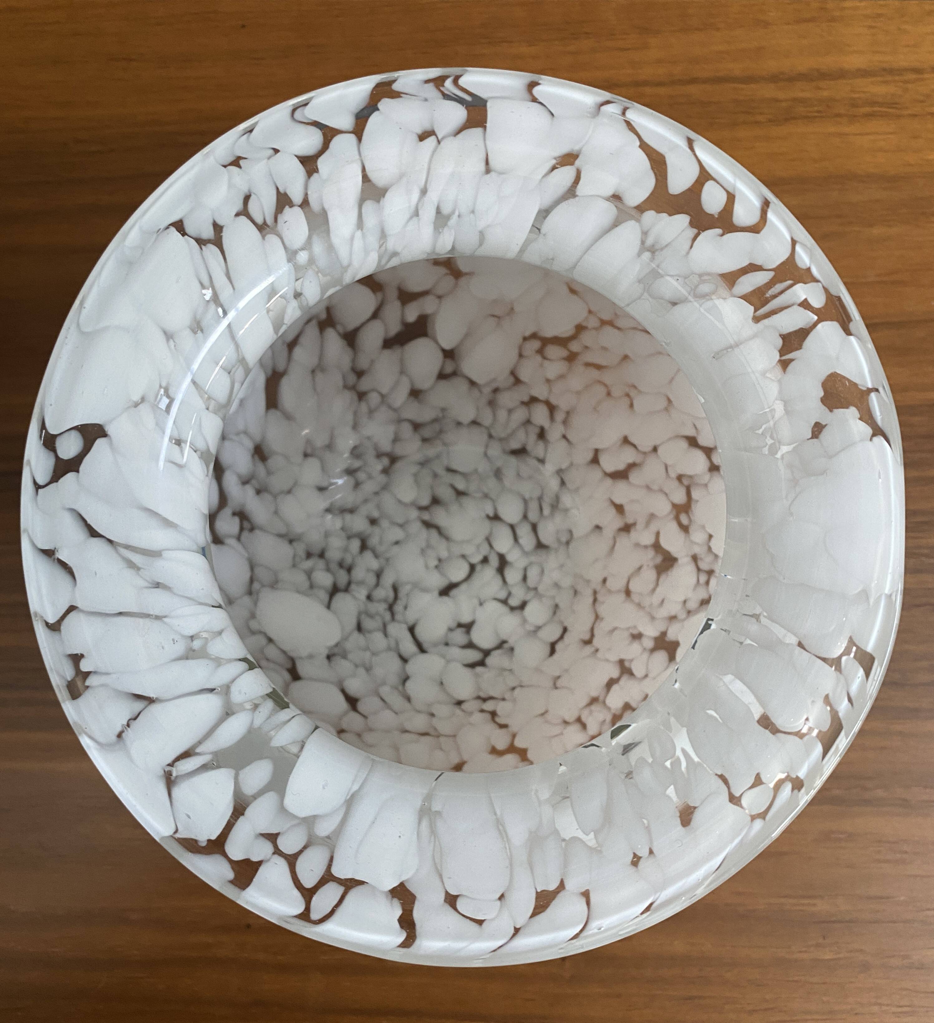 White bowl vase 1970s