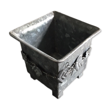 Galvanised cache pot with ivy decoration