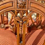 Suite de 6 chaises en noyer style Louis XVI