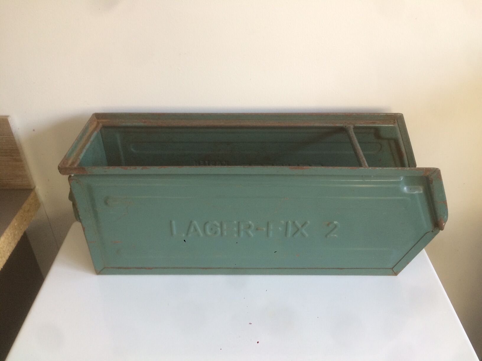 Caisse de rangement de type casier industriel lager-fix 2