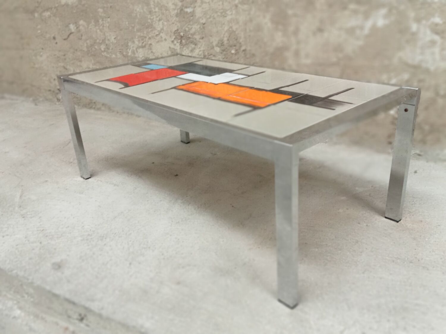 Ceramic coffee table