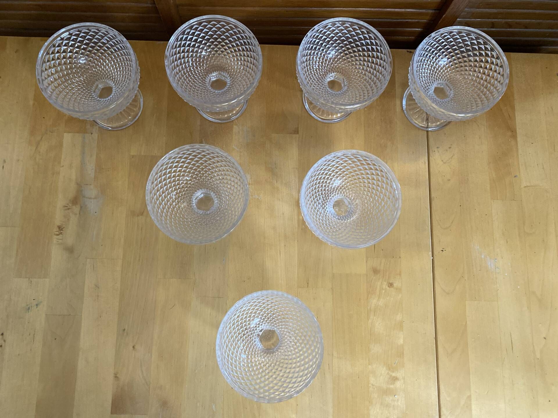 Set of 7 Glass Ice Cream Bowls Diamond Point France Vintage #E076