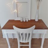 Desk/writing table