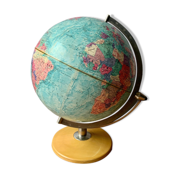 Globe Earth