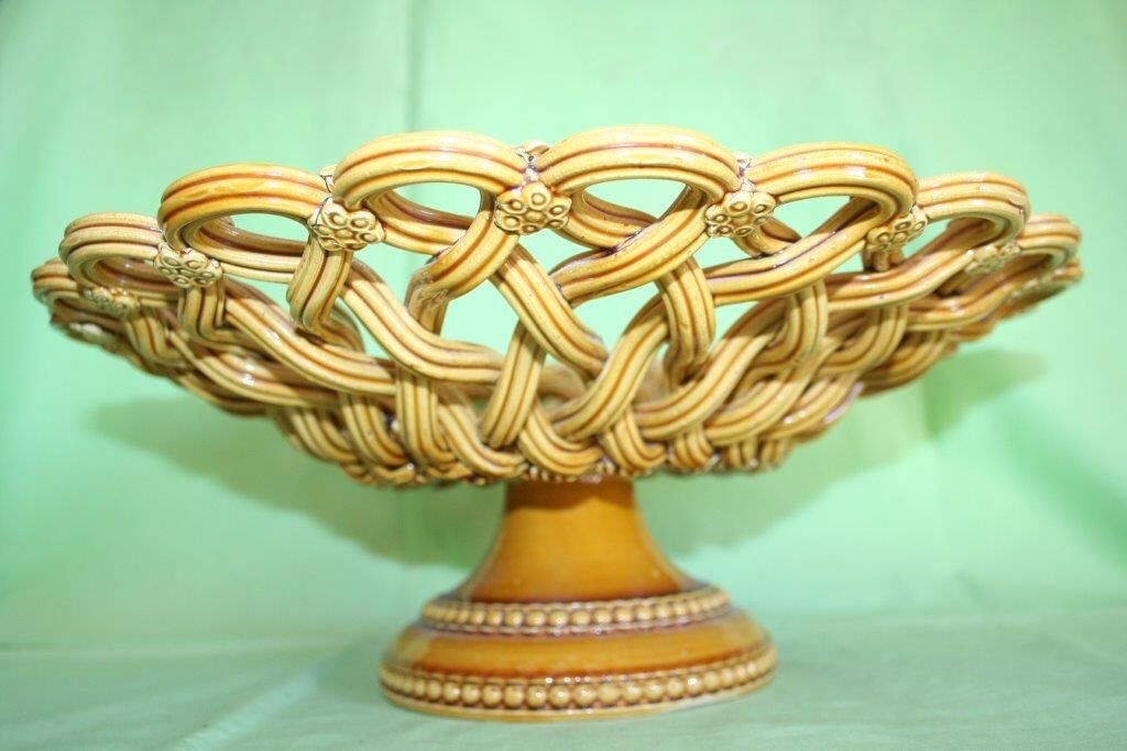 Cut braided ceramic of Uzès