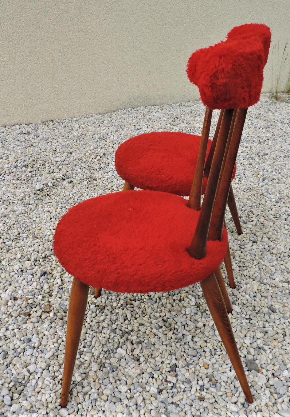 Paire de chaises "moumoutes " 1970