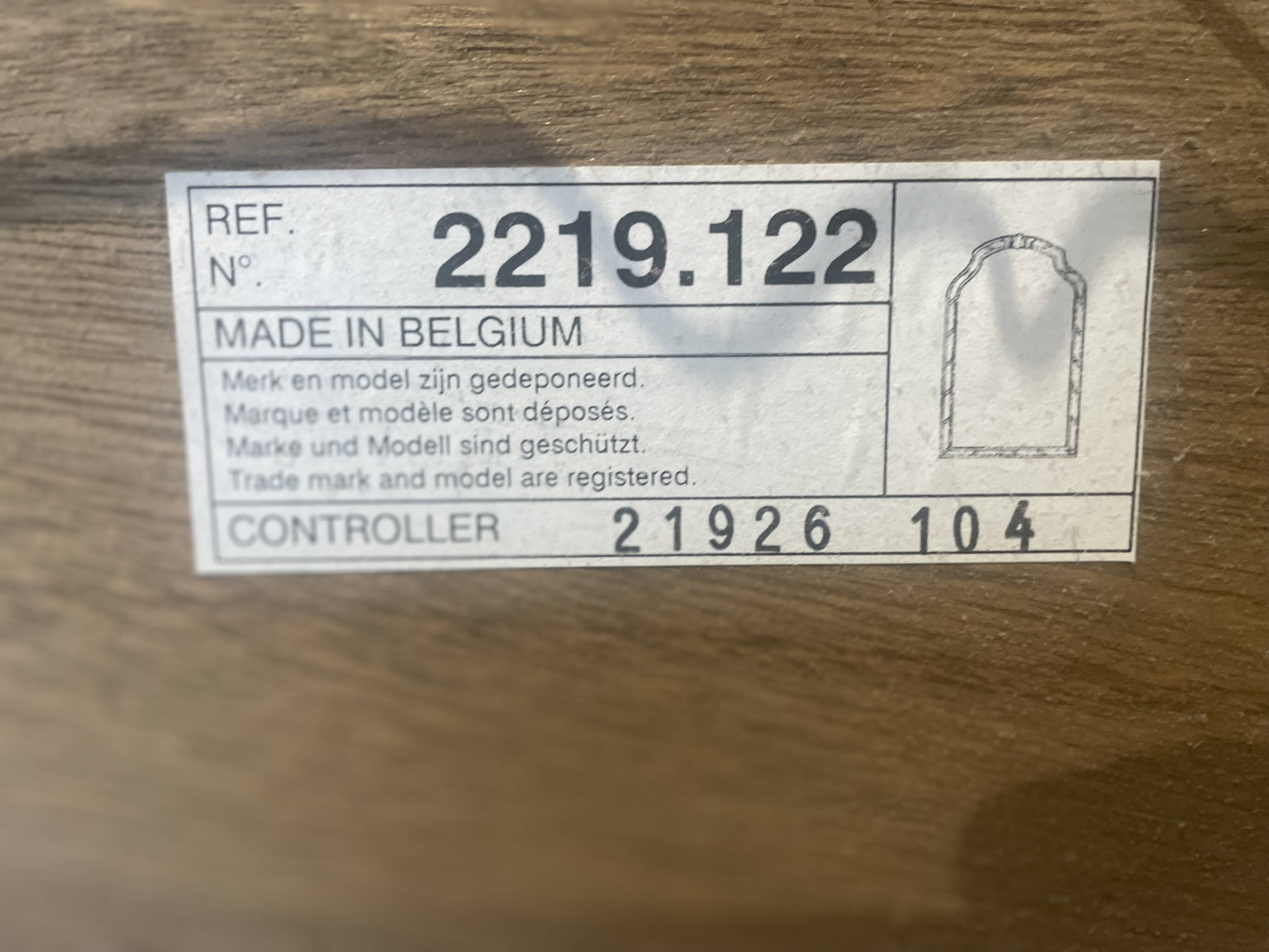 Imposing neo-classical style mirror, wood and stucco "Deknudt"