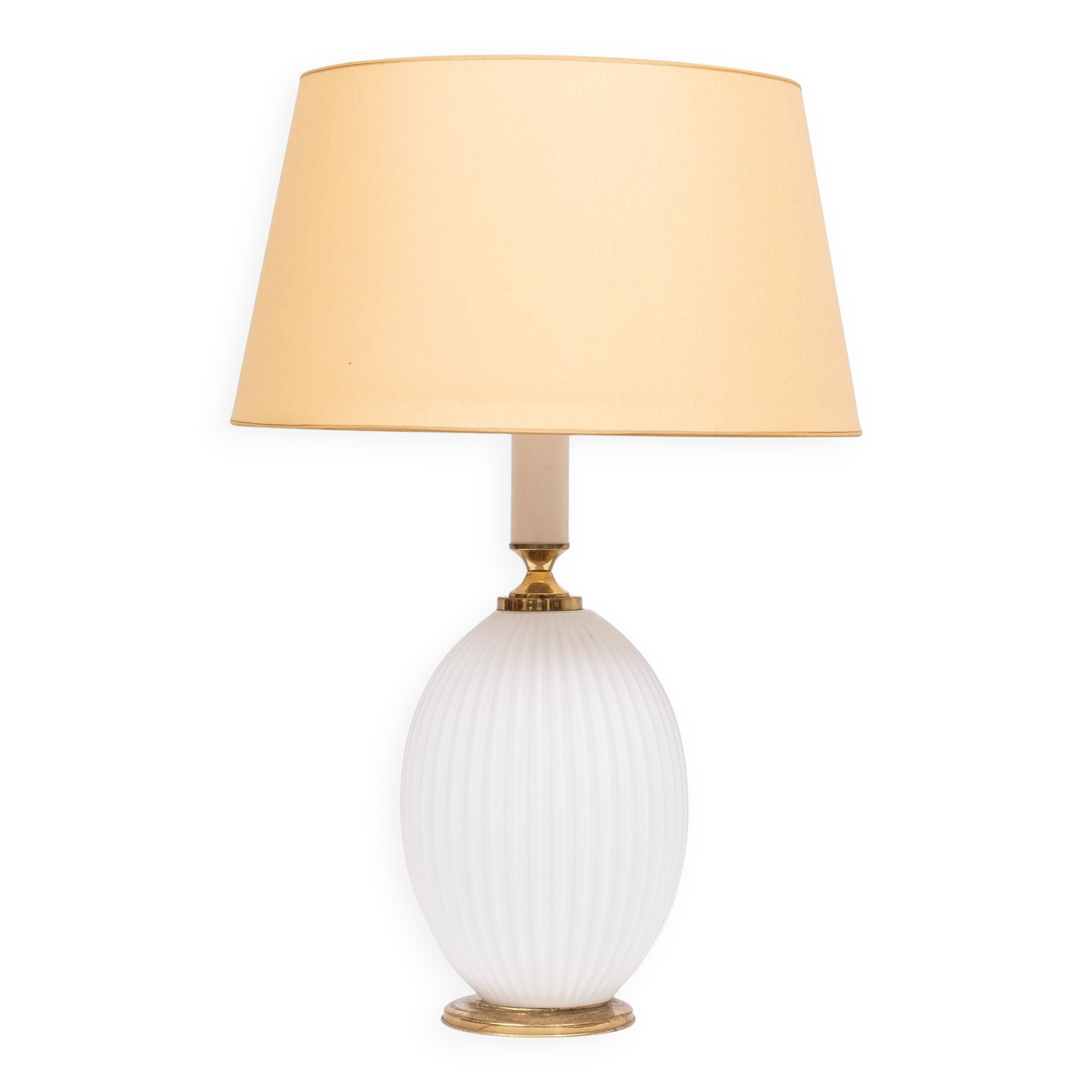 Philips Milk Glass ribbed table lamp design Louis Kalff 1950s