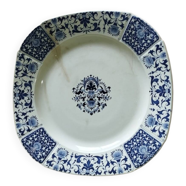 Plat carré Gien en terre de fer bleue, fin XIXème s