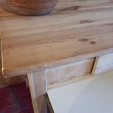 Craft table