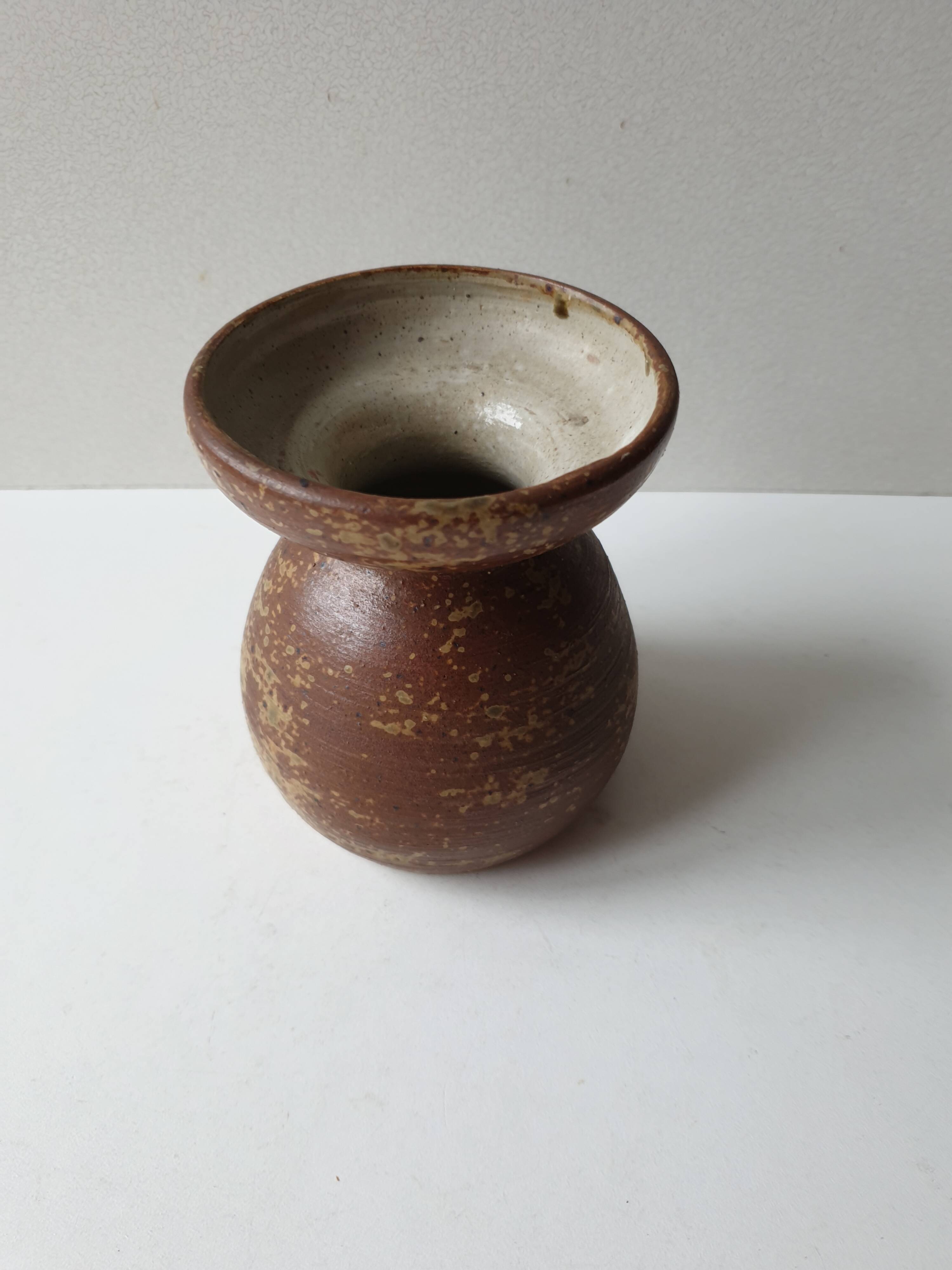 Pyrite stoneware ceramic vase, diabolo shape, signed Monogram Phi