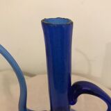 Pichet bleu en verre