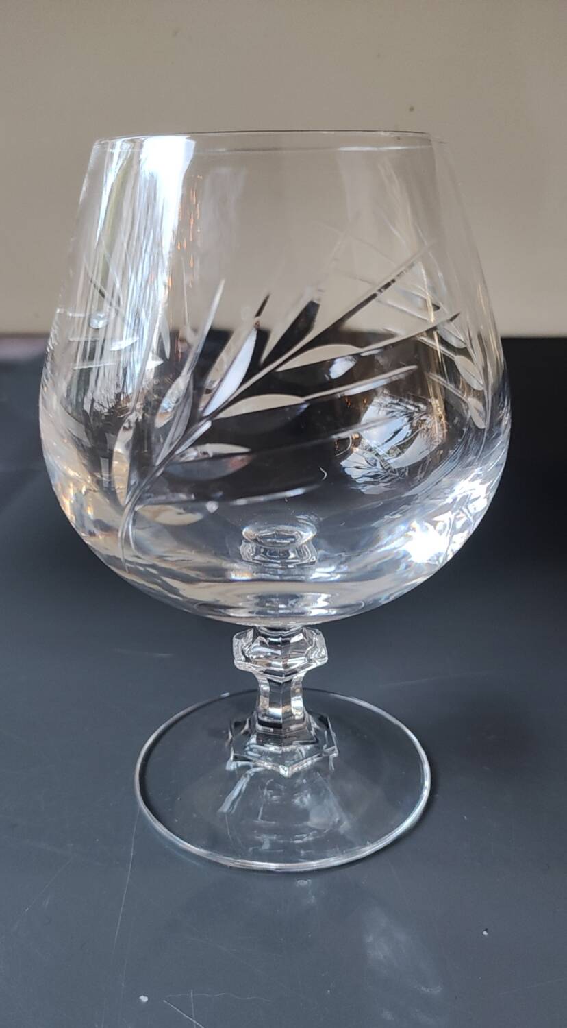 Set of 6 Cognac Glasses. Fleury/Arques Crystal Model. Wheat Ears Design