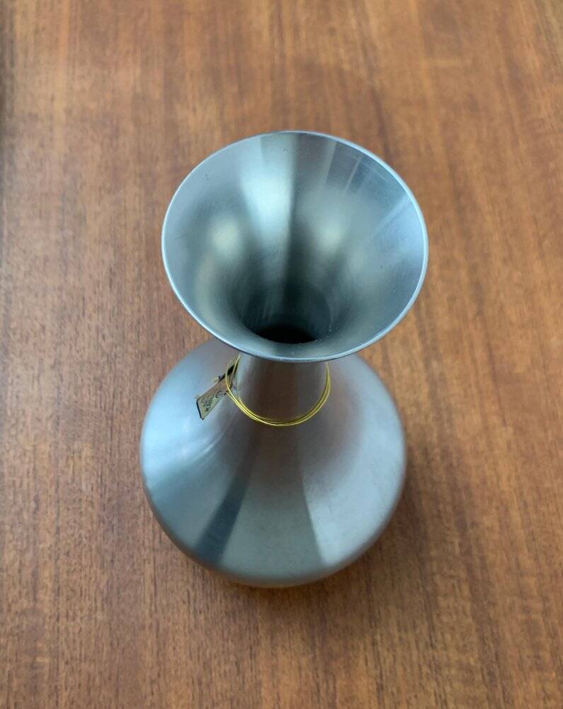 Vintage metal vase from Selangor Pewter