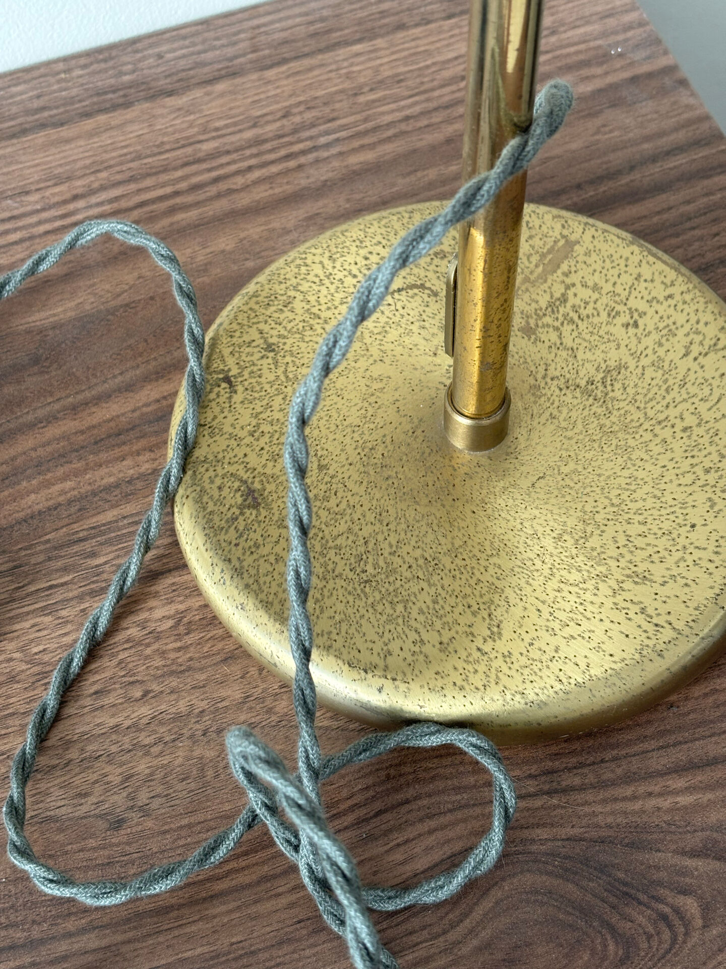 Holtkötter telescopic desk lamp in brass, Germany 1980