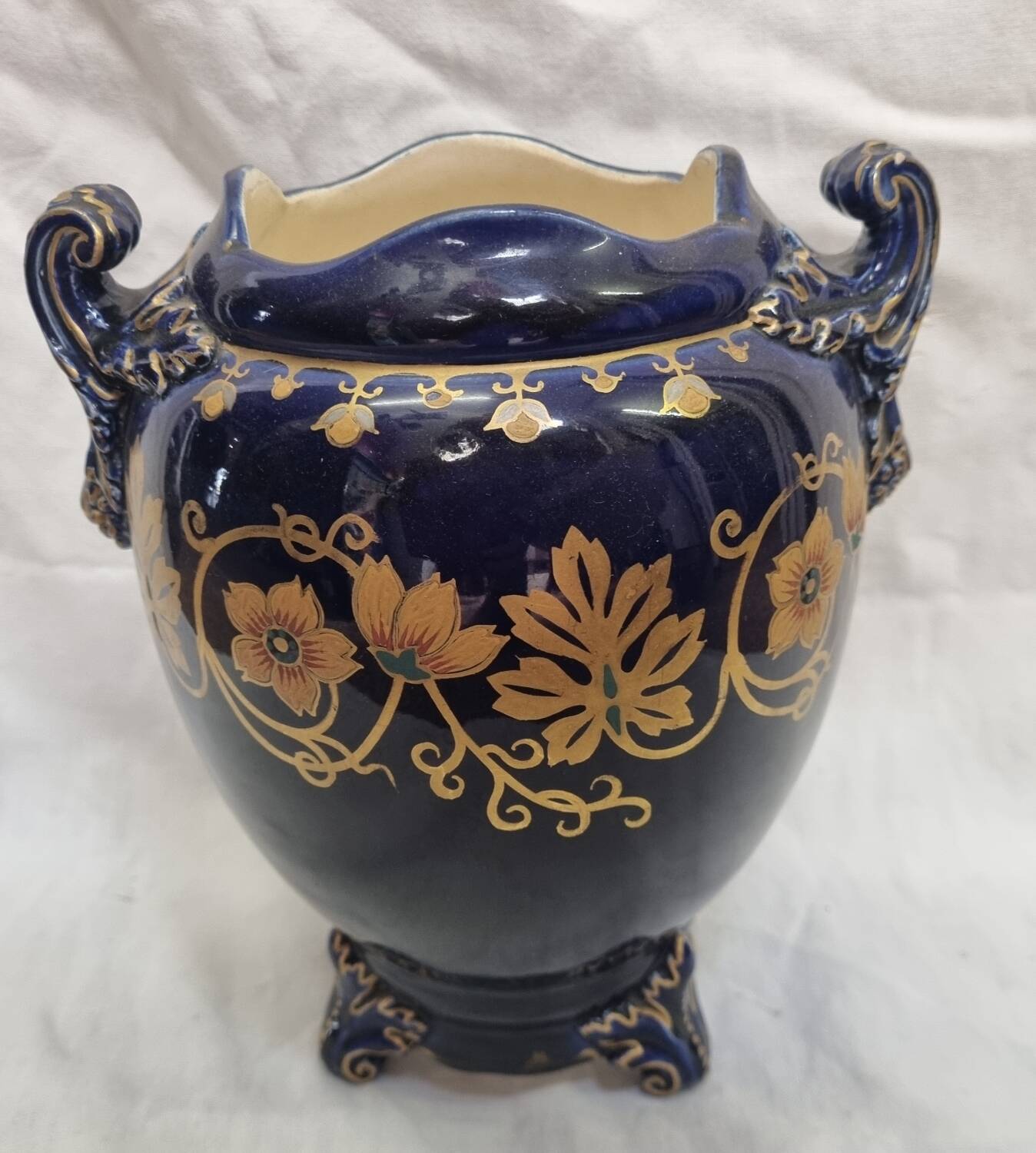 Choisy le Roi earthenware vase, Carrier Belleuse