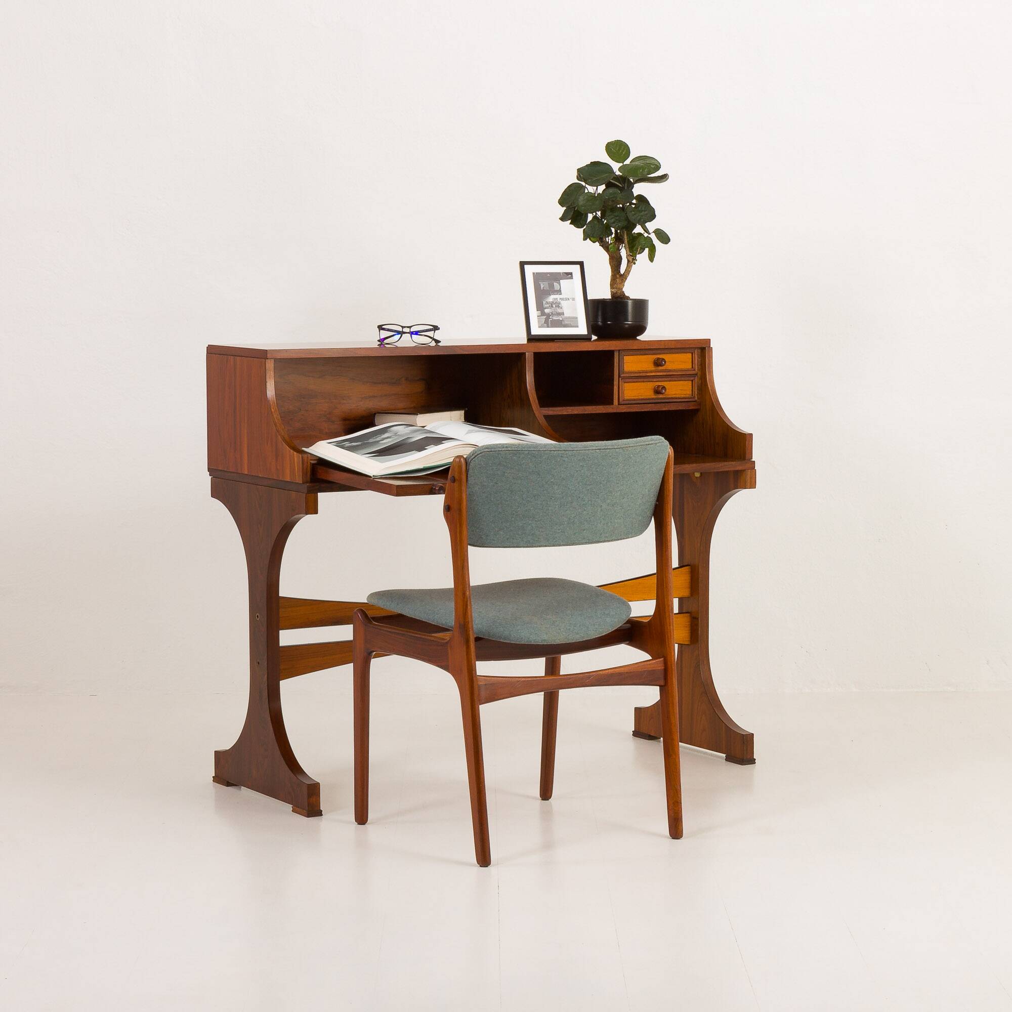 Bureau ou console en palissandre italien du milieu du siècle