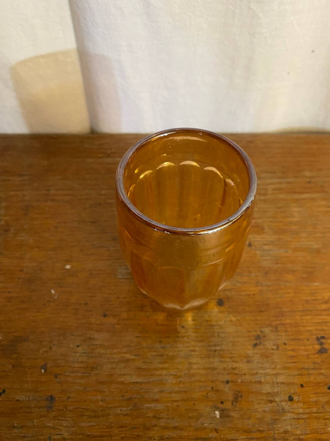 6 verres gobelets vintage en verre orange irisé