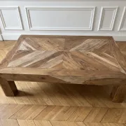 Large coffee table made of solid sheesham wood, with a diamond point marquetry top.