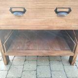 Storage cabinet