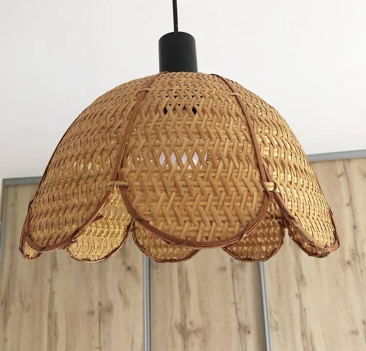 Vintage suspension cane