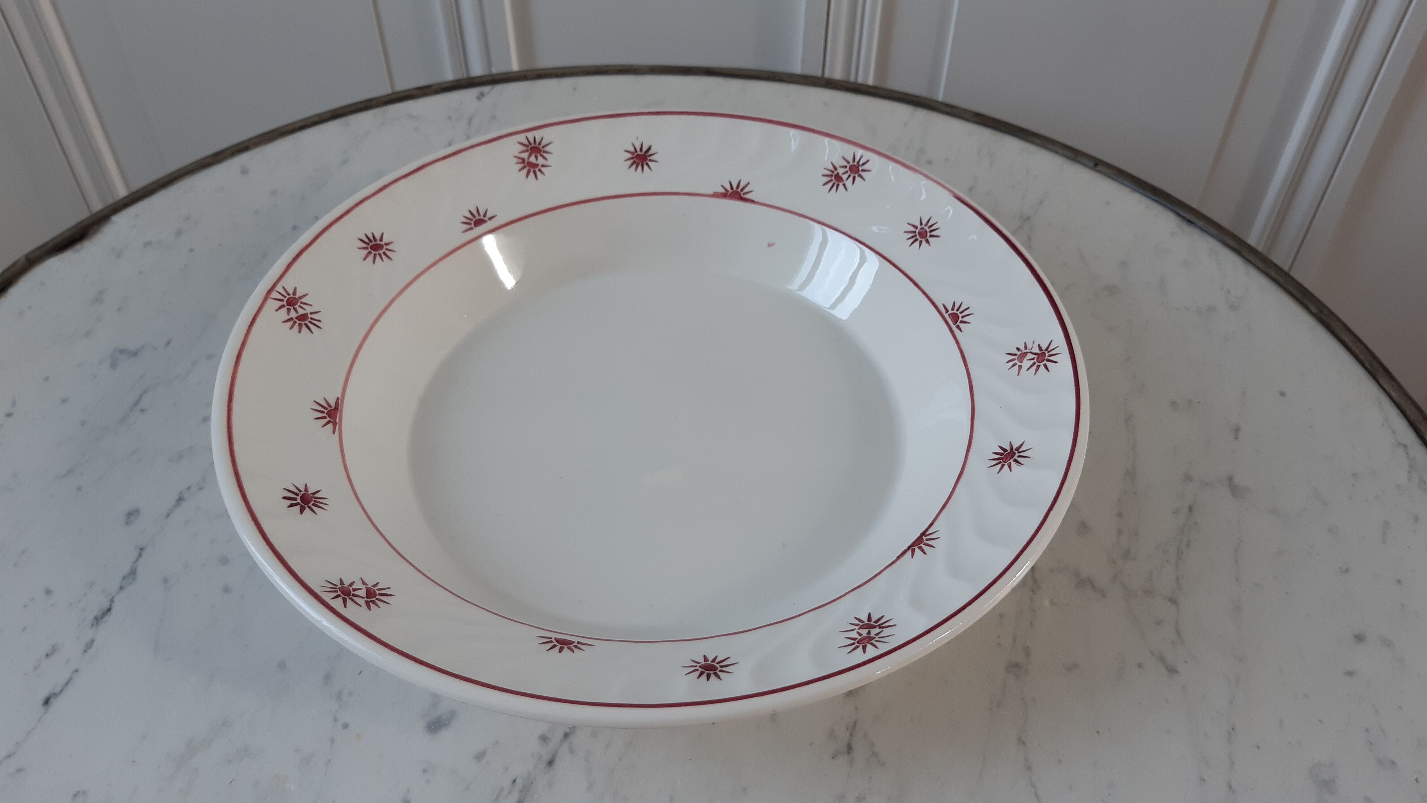 Hollow dish model Andrée years 50-60