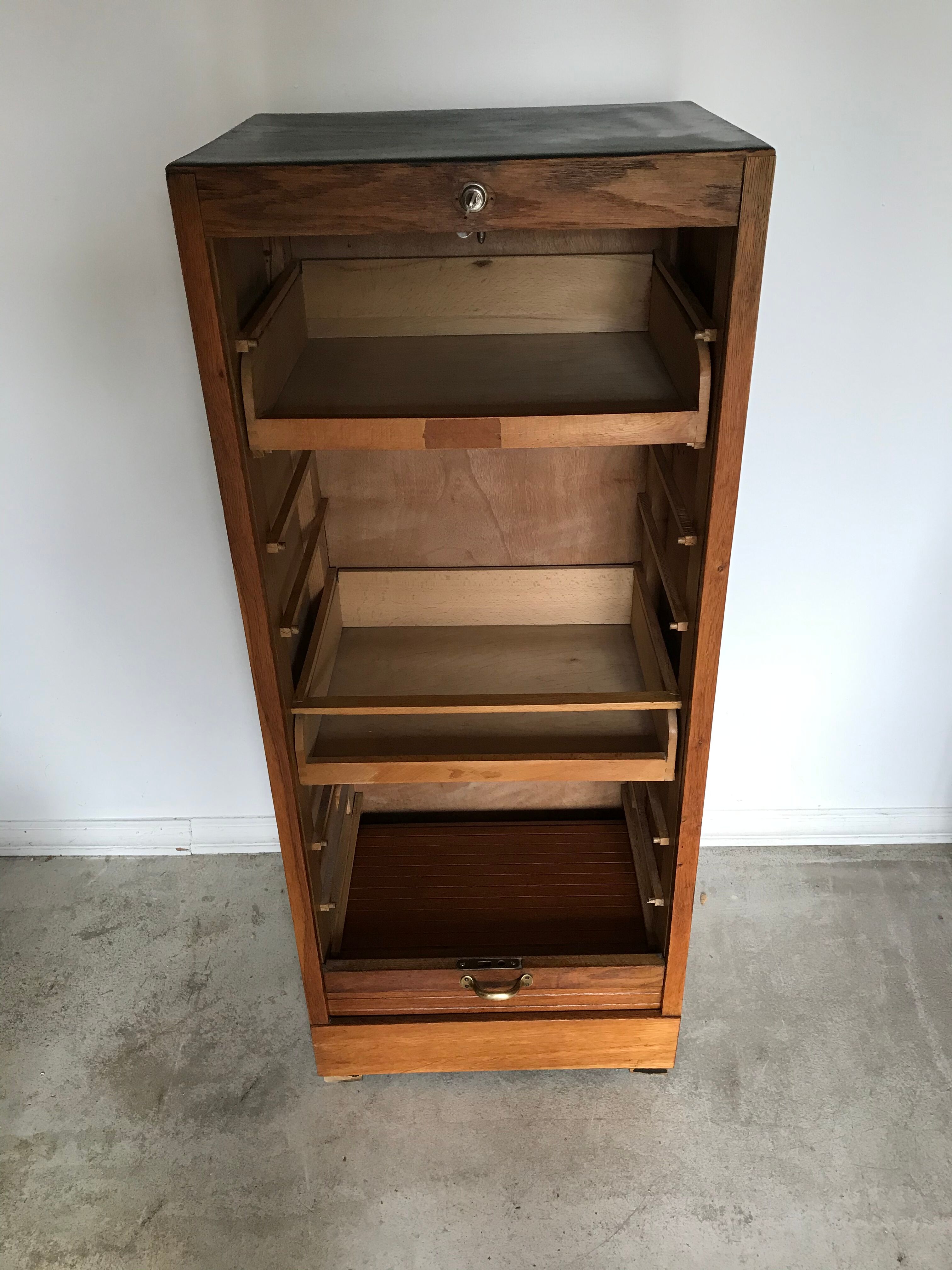 Vintage Curtain Classer Furniture