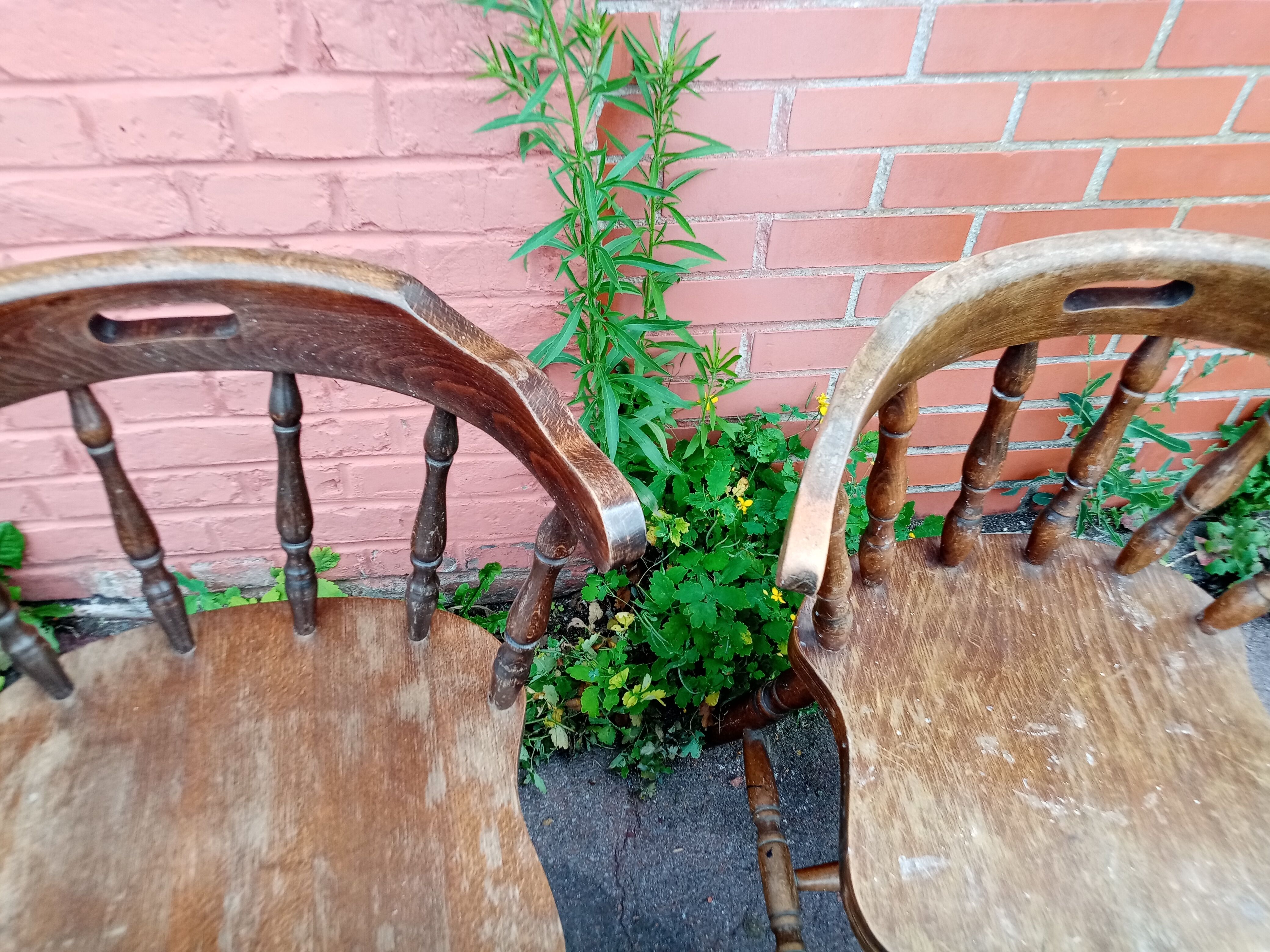 Western chair varnished wood