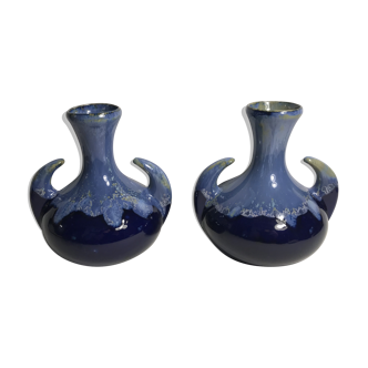 Pair of 2 ceramic vases