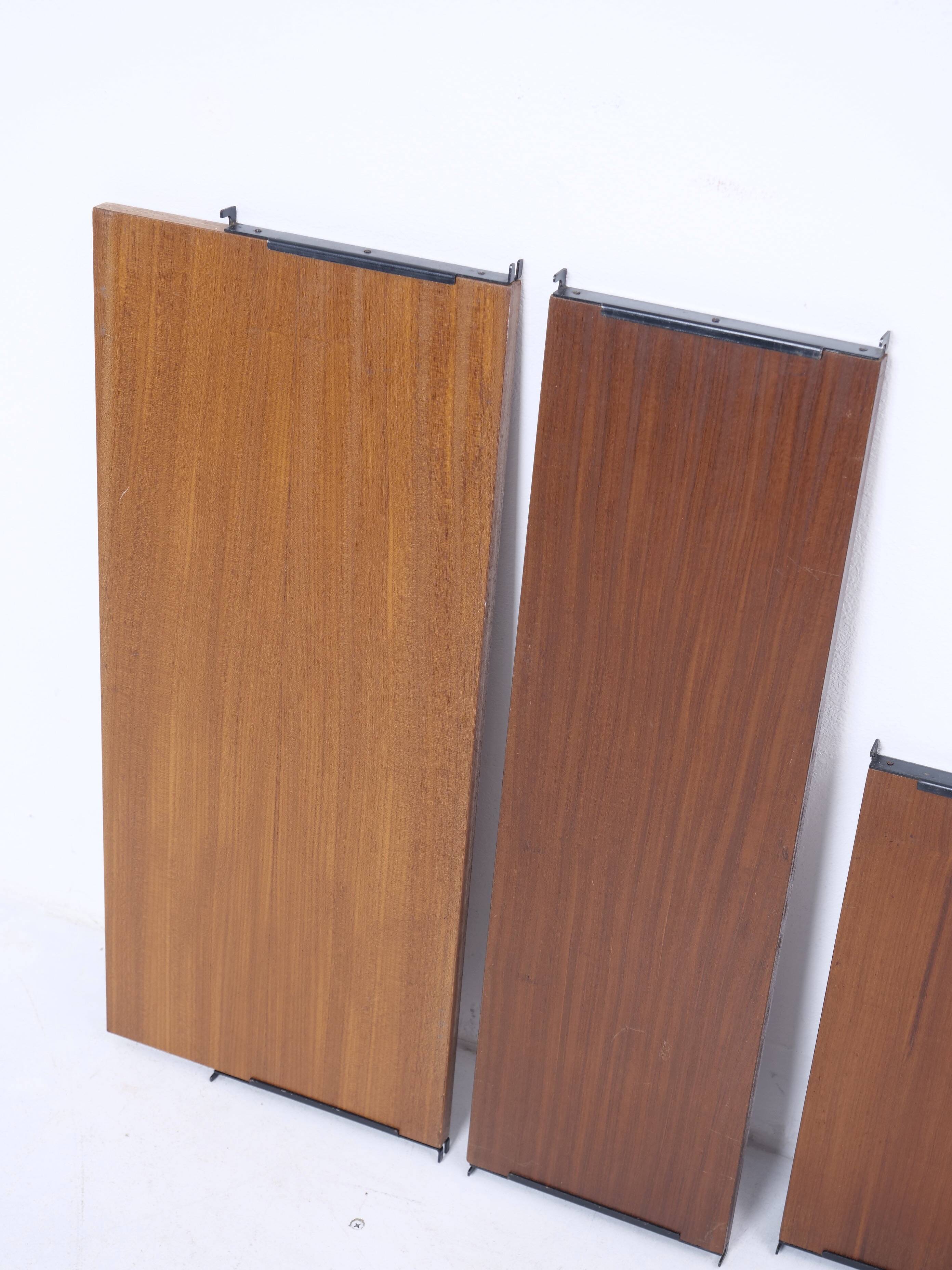 Tomado teak wall shelf