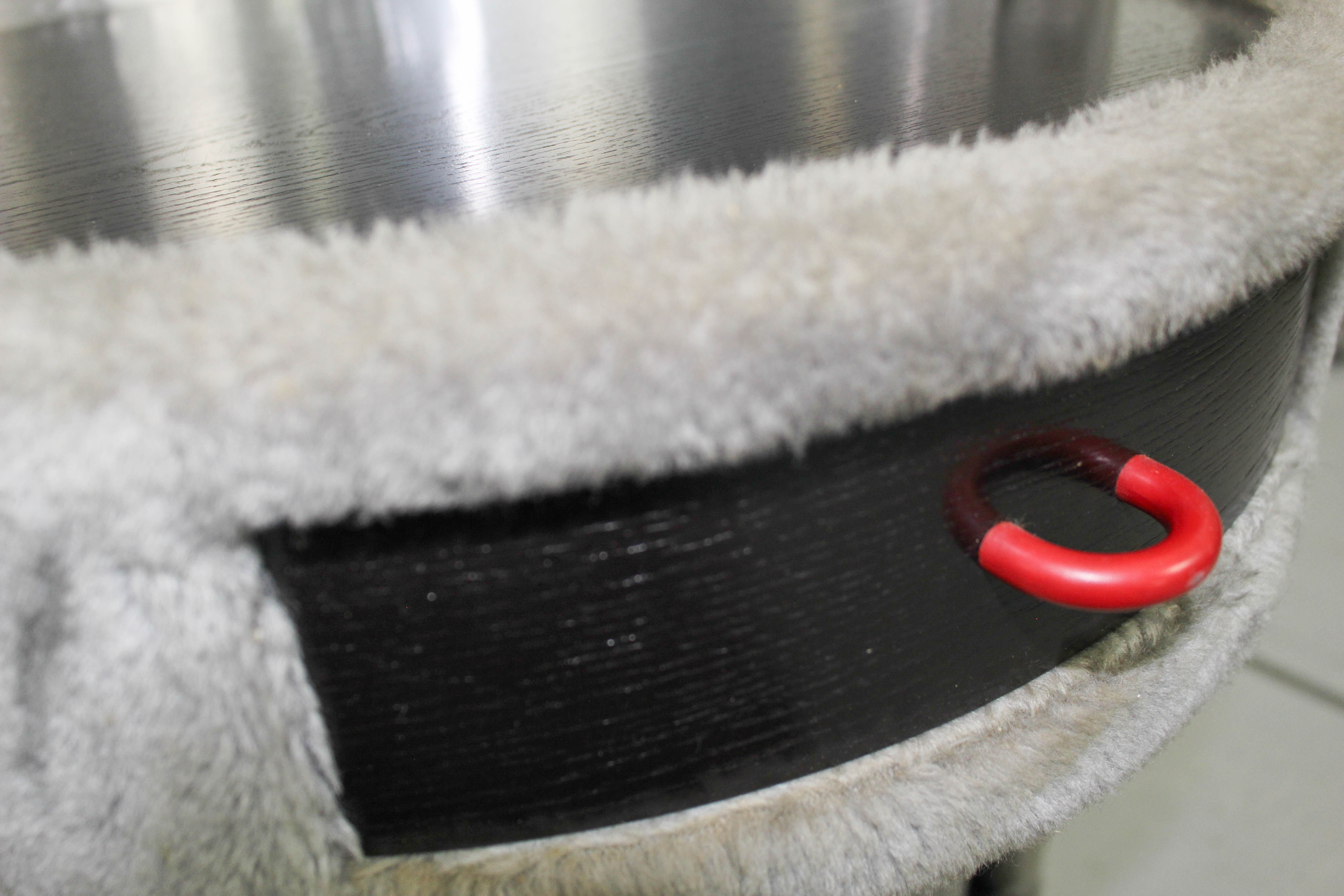 Coiffeuse distribuée par Roche Bobois