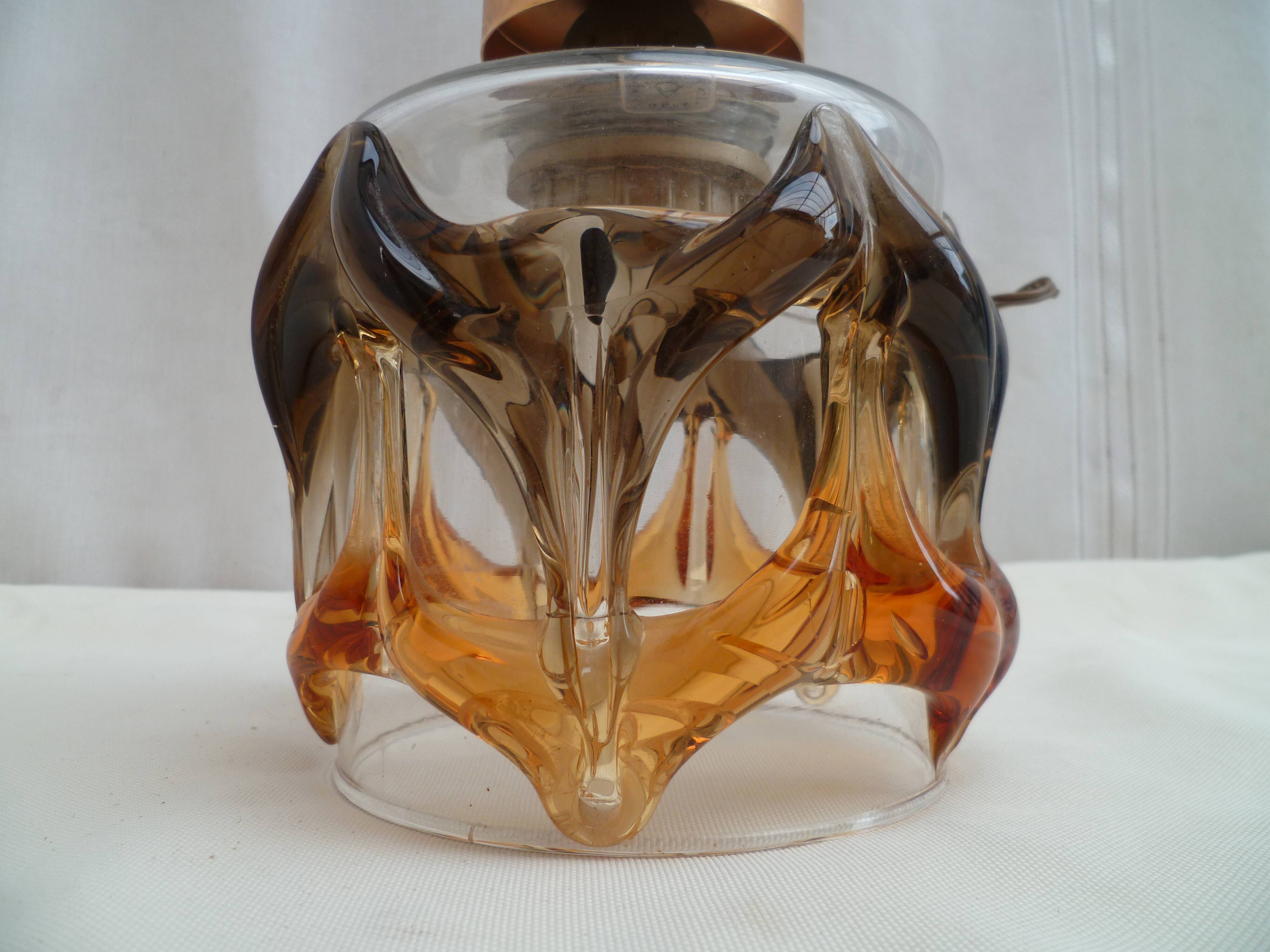 Suspended luminaire ceiling light glass has sets of coulure vintage 1970