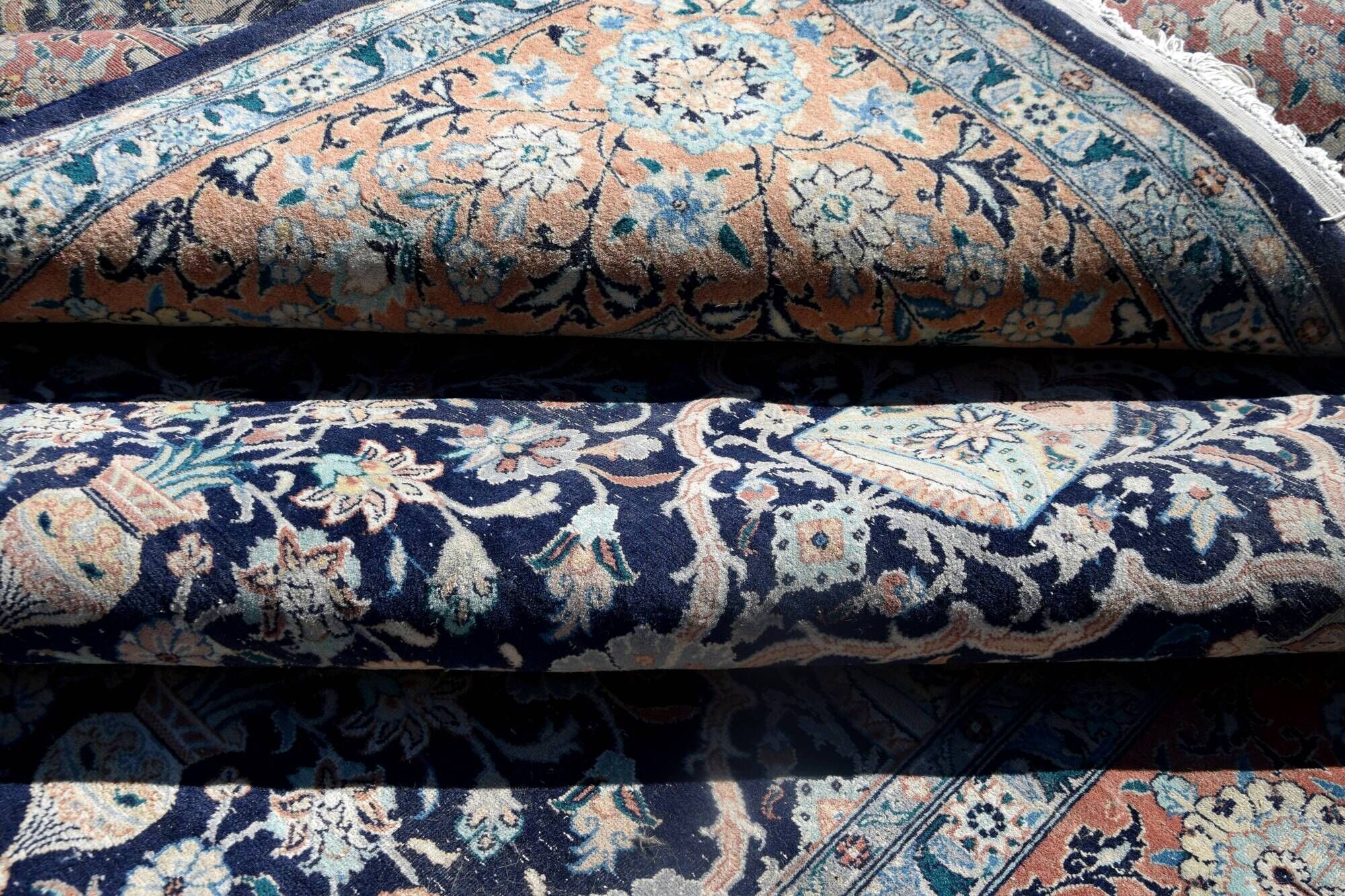 Handmade wool Penjab oriental rug: 315 x 245 cm