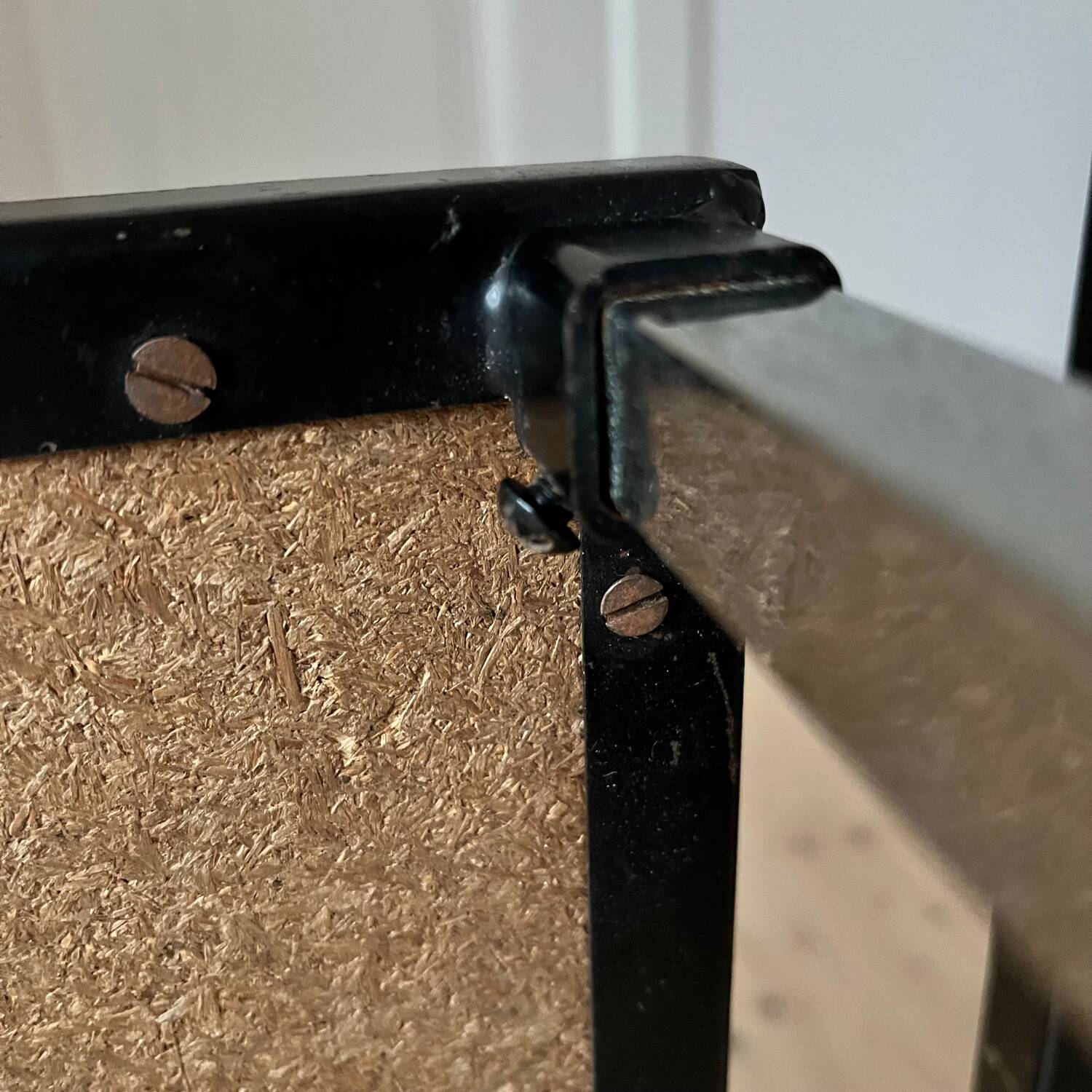 Paire de tables d’appoint carreaux Belarti