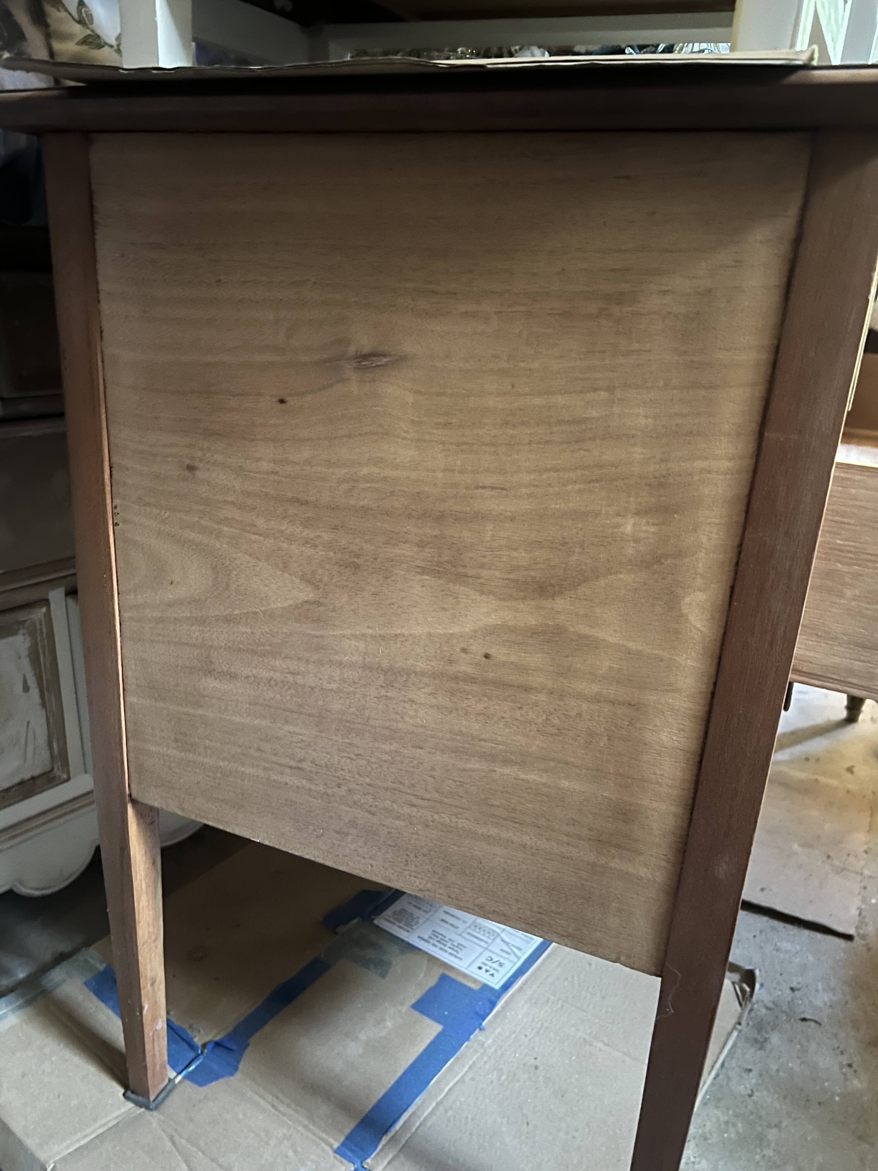 classic commode