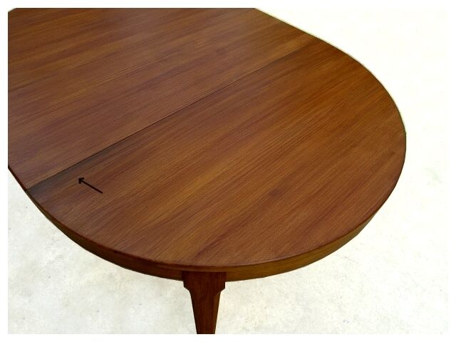 Scandinavian teak round dining table by Paris, tv furniture 1960