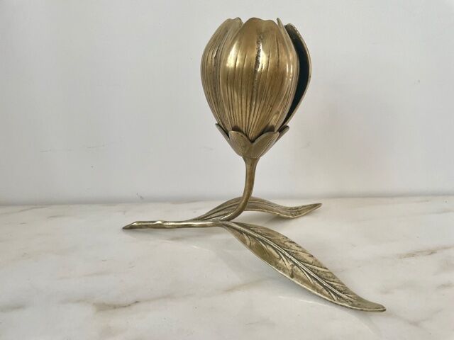 Ashtray "flower" brass 1970