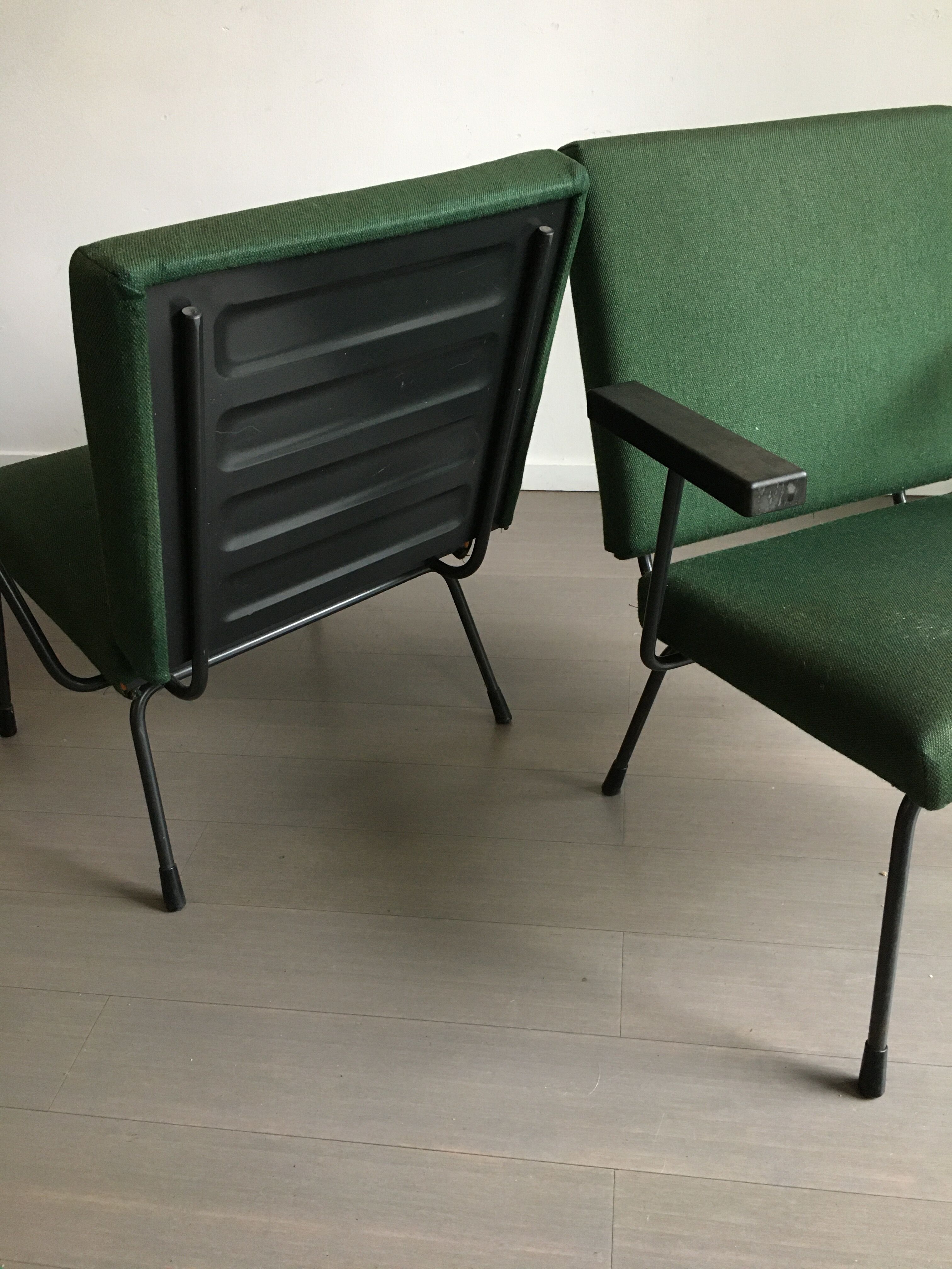 2 model 415/1401 by Wim Rietveld for Gispen 1960