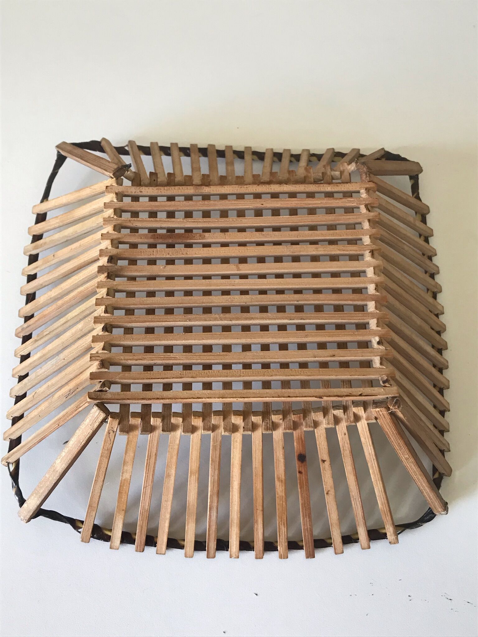 Recycle bin bamboo vintage 60