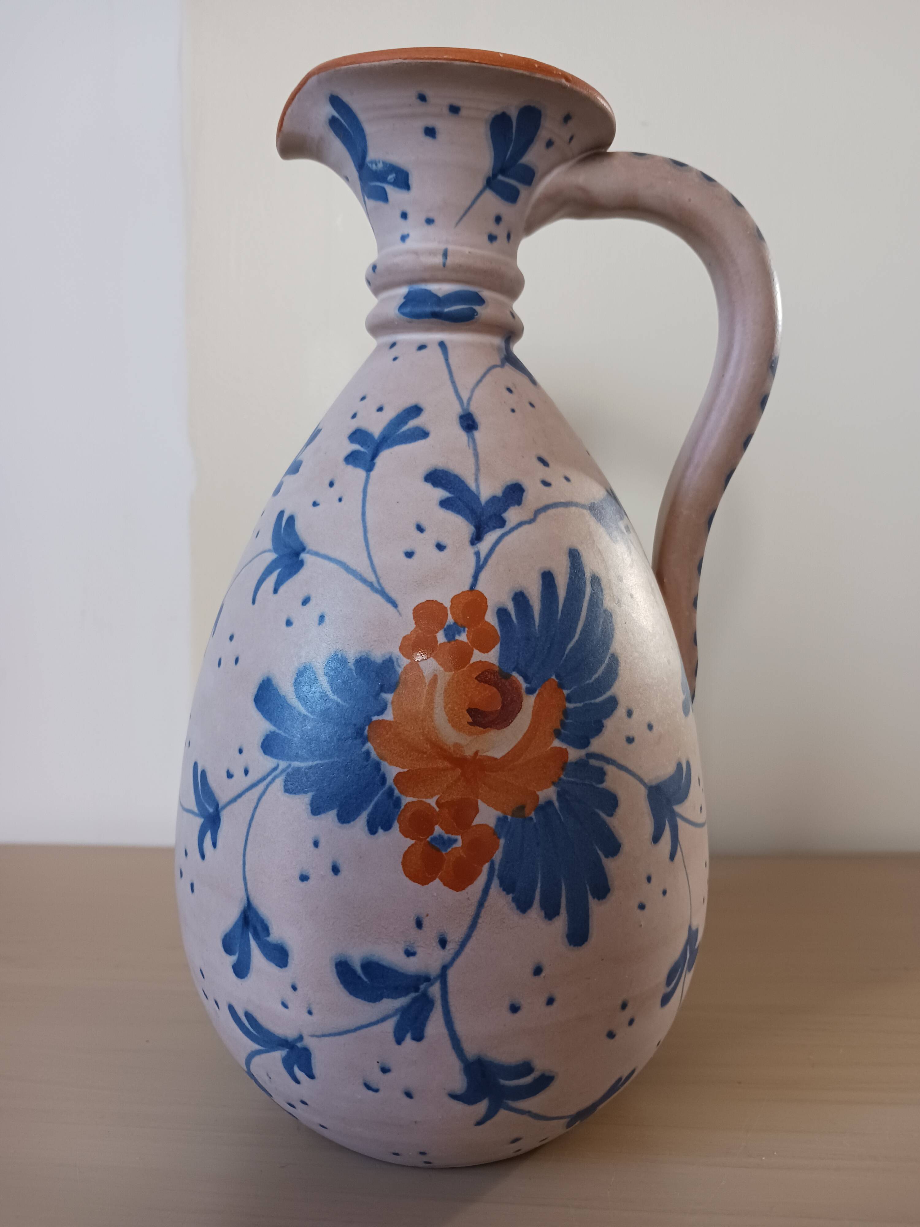 Ceramic ewer