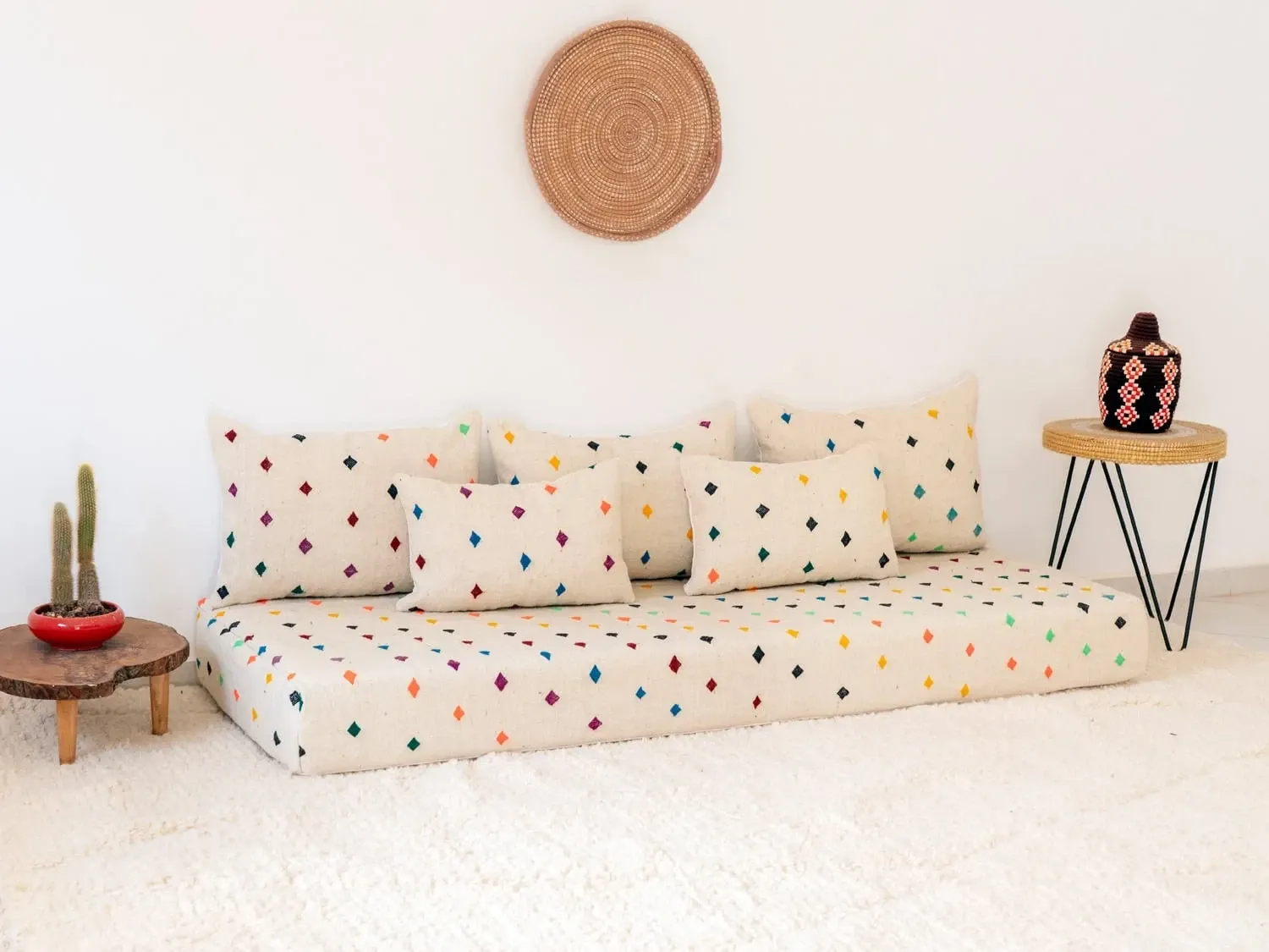 Modern sofa 180 cm // 6 feet