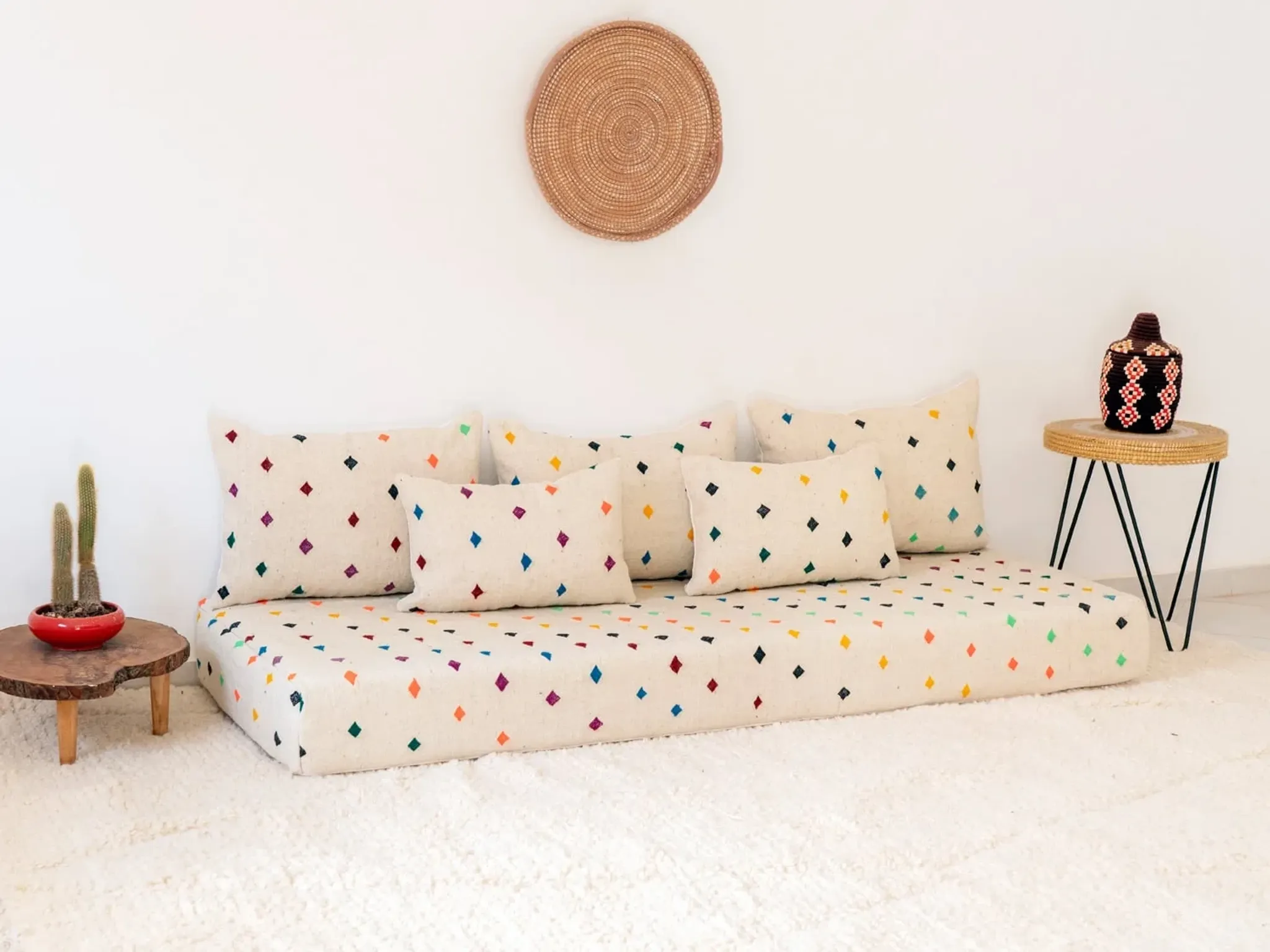 Modern sofa 180 cm // 6 feet